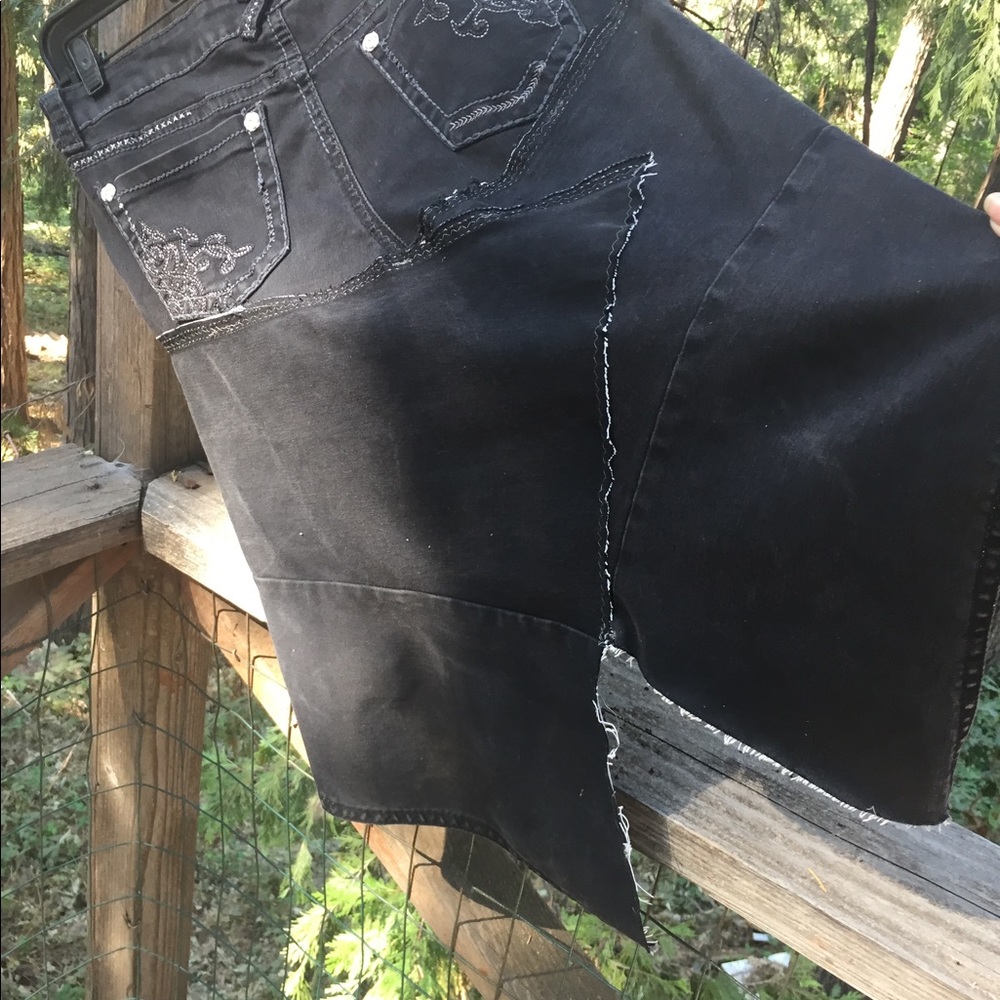 Kreativekristen upcycled stretchy black denim hem boho asymmetric skirt - Picture 15 of 15